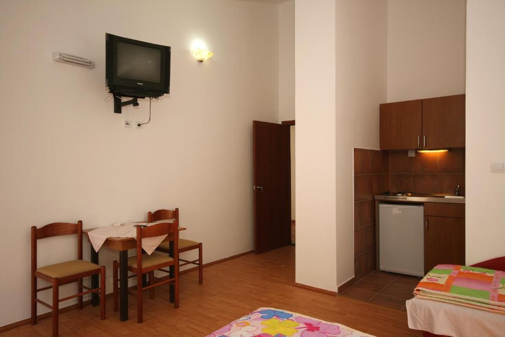 Apartments Raicevic Budva Kamer foto
